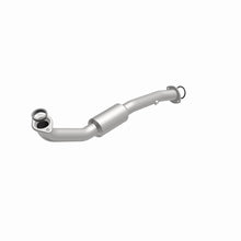 Load image into Gallery viewer, MagnaFlow Direct Fit Catalytic Converter 2009-2012 Highlander 2.7 L Underbody