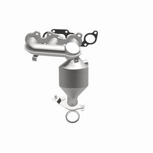 Load image into Gallery viewer, MagnaFlow Direct Fit Catalytic Converter Avalon/Sienna front manif