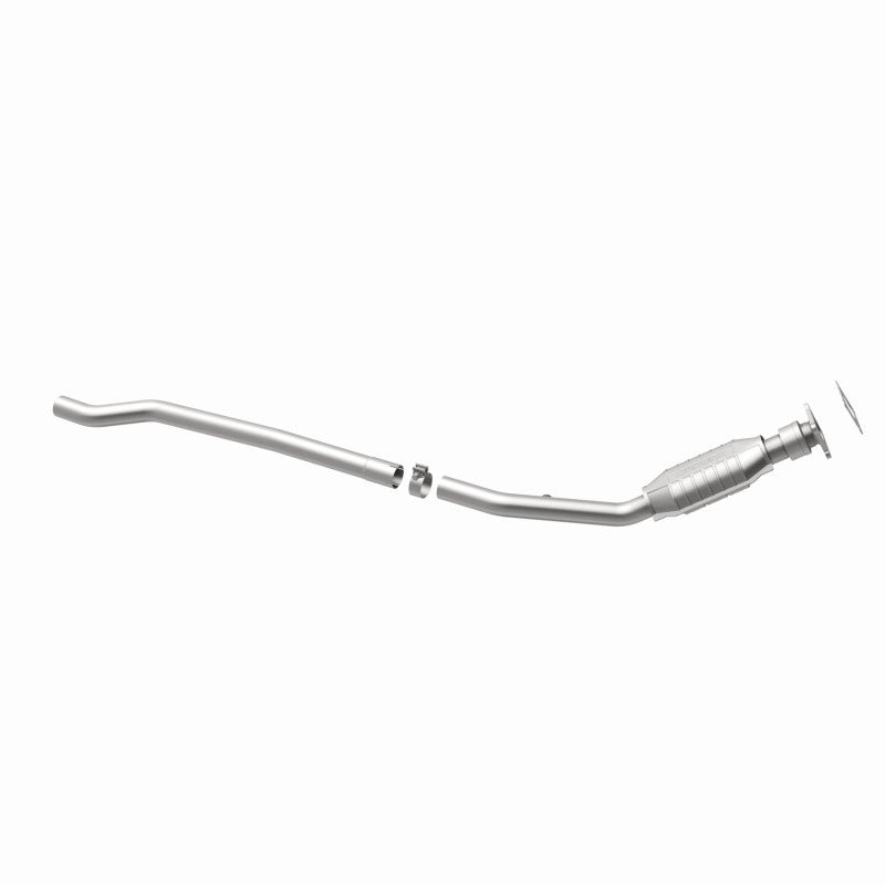 MagnaFlow Direct Fit Catalytic Converter 96-98 Caravan-Voyager 3.3L/