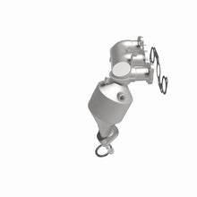 Load image into Gallery viewer, MagnaFlow Direct Fit Catalytic Converter Avalon/Sienna front manif