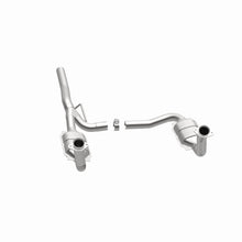 Load image into Gallery viewer, MagnaFlow Direct Fit Catalytic Converter 2009-2012 Dodge Nitro 3.7L Underbody