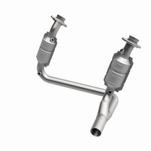 Load image into Gallery viewer, MagnaFlow Direct Fit Catalytic Converter 04 Dodge Durango 3.7L/4.7L