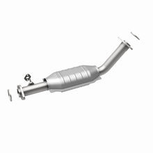 Load image into Gallery viewer, MagnaFlow Direct Fit Catalytic Converter 00-04 Tundra 4.7L P/S OEM