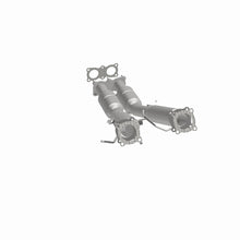 Load image into Gallery viewer, MagnaFlow Direct Fit Catalytic Converter 2008-2012 LR2 3.2 L Underbody