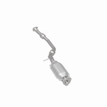 Load image into Gallery viewer, MagnaFlow Direct Fit Catalytic Converter 99-02 Lanos 1.6 rear OEM