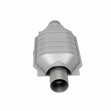 Load image into Gallery viewer, MagnaFlow Universal Catalytic Converter 3 W/Air