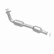 Load image into Gallery viewer, MagnaFlow Direct Fit Catalytic Converter 07-09 Toyota Tundra/Sequoia V8 4.7L