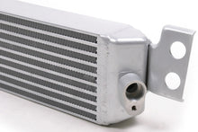 Load image into Gallery viewer, CSF 07-13 BMW M3 (E9X) Race-Spec Oil Cooler - GTR Auto