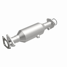 Load image into Gallery viewer, MagnaFlow Direct Fit Catalytic Converter 99-02 Odyssey 3.5L OEM