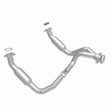 Load image into Gallery viewer, MagnaFlow Direct Fit Catalytic Converter 2007-2008 Cadillac Escalade 6.2L