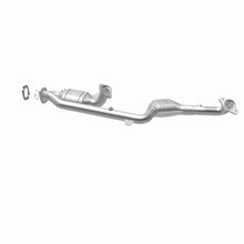 Load image into Gallery viewer, MagnaFlow Direct Fit Catalytic Converter 95-97 Continental 4.6 front