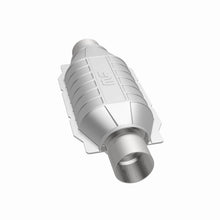 Load image into Gallery viewer, MagnaFlow Universal Catalytic Converter 2.25 W/Air FED