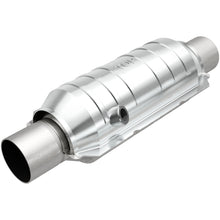 Load image into Gallery viewer, MagnaFlow Universal Catalytic Converter 2.00 OEM Angled O2