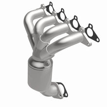 Load image into Gallery viewer, MagnaFlow Direct Fit Catalytic Converter 00-02 Hyundai Accent 1.5L