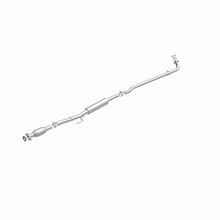 Load image into Gallery viewer, MagnaFlow Direct Fit Catalytic Converter 00-04 Toyota Avalon 3.0L