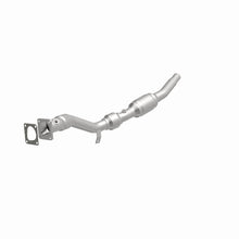Load image into Gallery viewer, MagnaFlow Direct Fit Catalytic Converter 00-02 Audi A6 Quattro 2.7L