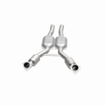 Load image into Gallery viewer, MagnaFlow Direct Fit Catalytic Converter 2004 Chevy Corvette 5.7L