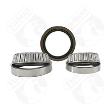 Load image into Gallery viewer, Yukon Gear Replacement Axle Bearing &amp; Seal Kit For D60 &amp; D70U / 94-02 Dodge 3/4 Ton Rear - GTR Auto