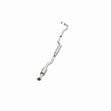 Load image into Gallery viewer, MagnaFlow Direct Fit Catalytic Converter 2008-2009 OUTLANDER 2.4 L Underbody
