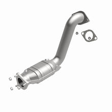 Load image into Gallery viewer, MagnaFlow Direct Fit Catalytic Converter 02-04 Ford Focus L4-2.0L