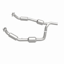 Load image into Gallery viewer, MagnaFlow Direct Fit Catalytic Converter 2008+ Ford E-150 4.6L