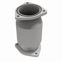 Load image into Gallery viewer, MagnaFlow Direct Fit Catalytic Converter 99-02 Daewoo Nubira 2.0L fr