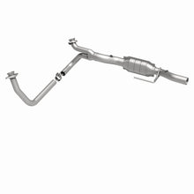 Load image into Gallery viewer, MagnaFlow Direct Fit Catalytic Converter 02 Dodge Ram 1500 Van