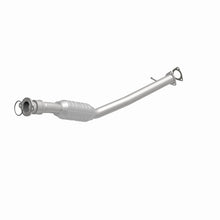 Load image into Gallery viewer, MagnaFlow Direct Fit Catalytic Converter 05-06 Equinox 3.4L