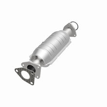 Load image into Gallery viewer, MagnaFlow Direct Fit Catalytic Converter 03-04 Honda Pilot 3.5L