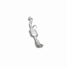Load image into Gallery viewer, MagnaFlow Direct Fit Catalytic Converter 00 Ford Ranger 2.5L