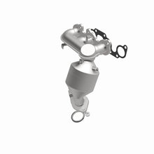 Load image into Gallery viewer, MagnaFlow Direct Fit Catalytic Converter Avalon/Sienna front manif
