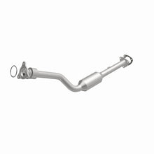 Load image into Gallery viewer, MagnaFlow Direct Fit Catalytic Converter 01-04 Saturn L Series 2.2L