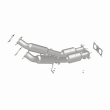 Load image into Gallery viewer, MagnaFlow Direct Fit Catalytic Converter 2008-2012 LR2 3.2 L Underbody