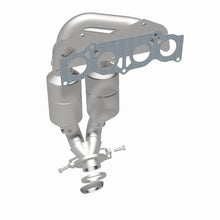 Load image into Gallery viewer, MagnaFlow Direct Fit Catalytic Converter 01-03 Toyota Rav4 2.0L L4