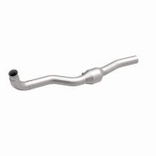 Load image into Gallery viewer, MagnaFlow Direct Fit Catalytic Converter 06- GM Silv/Sierra 6.6L