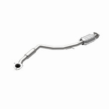 Load image into Gallery viewer, MagnaFlow Direct Fit Catalytic Converter 99-02 Daewoo Nubira 2.0L re