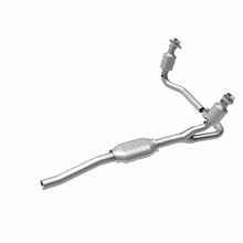 Load image into Gallery viewer, MagnaFlow Direct Fit Catalytic Converter 00-03 Dodge Dakota 2WD 4.7L