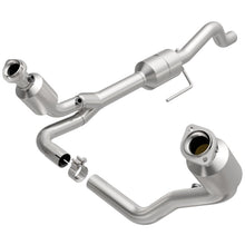 Load image into Gallery viewer, MagnaFlow Direct Fit Catalytic Converter 00-03 Dodge Durango 4.7L