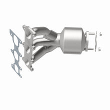 Load image into Gallery viewer, MagnaFlow Direct Fit Catalytic Converter 05-07 Kia Sportage 2.7L Passenger Side