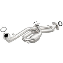 Load image into Gallery viewer, MagnaFlow Direct Fit Catalytic Converter 01-03 Toyota Sienna 3.0L