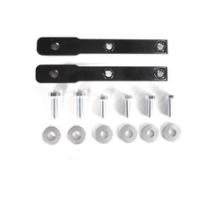 Load image into Gallery viewer, Curt 00-04 Nissan Frontier (4DR) Short Box Class 3 Trailer Hitch w/2in Receiver BOXED