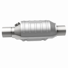 Load image into Gallery viewer, MagnaFlow Universal Catalytic Converter 1.75 Single O2 Boss
