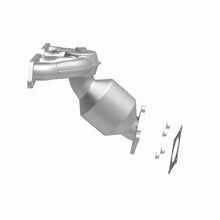 Load image into Gallery viewer, MagnaFlow Direct Fit Catalytic Converter 00-04 Dodge Neon 2L Manifold