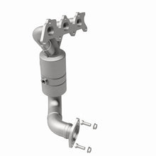 Load image into Gallery viewer, MagnaFlow Direct Fit Catalytic Converter 07-09 Chrysler Sebring 2.7L