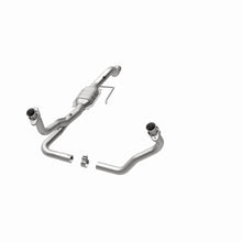 Load image into Gallery viewer, MagnaFlow Direct Fit Catalytic Converter 00-03 Dakota 4.7L 4WD OEM