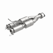Load image into Gallery viewer, MagnaFlow Direct Fit Catalytic Converter 05-11 Volvo XC90 4.4L