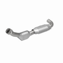 Load image into Gallery viewer, MagnaFlow Direct Fit Catalytic Converter 01 Ford Trucks 4.6L