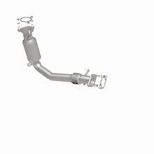 Load image into Gallery viewer, MagnaFlow Direct Fit Catalytic Converter 14-16 GMC Terrain / 15-16 Chevrolet Equinox 2.4L