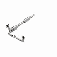 Load image into Gallery viewer, MagnaFlow Direct Fit Catalytic Converter 96 Bronco F150/F250 2 Conv