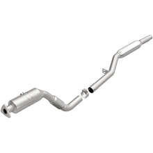 Load image into Gallery viewer, MagnaFlow Direct Fit Catalytic Converter 2005-2007 A6 QUATTRO 3.2L Underbody